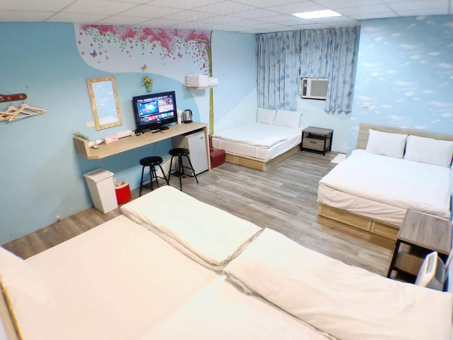 Fengjia Gift Box Homestay تايتشونغ المظهر الخارجي الصورة