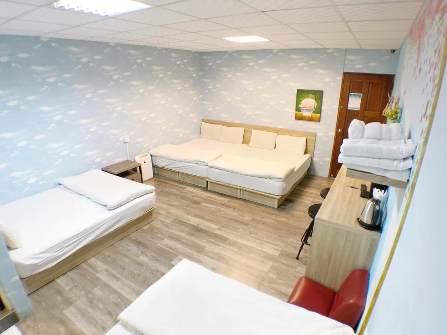 Fengjia Gift Box Homestay تايتشونغ المظهر الخارجي الصورة